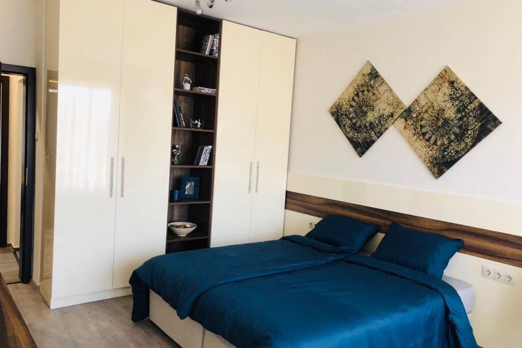 Lovely 3-Bedroom Apartment For 7 Ppl At The Centre Varna Ngoại thất bức ảnh